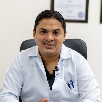 Dr. Milton Dario Yulan Fienco
